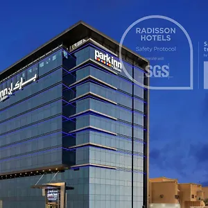 park-inn-by-radisson-jeddah-madinah-road.jeddahhotels.net/